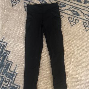 🦋Ivivva size6 full length leggings🦋